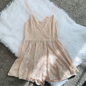 Kimchi Blue Elegant Lace Romper